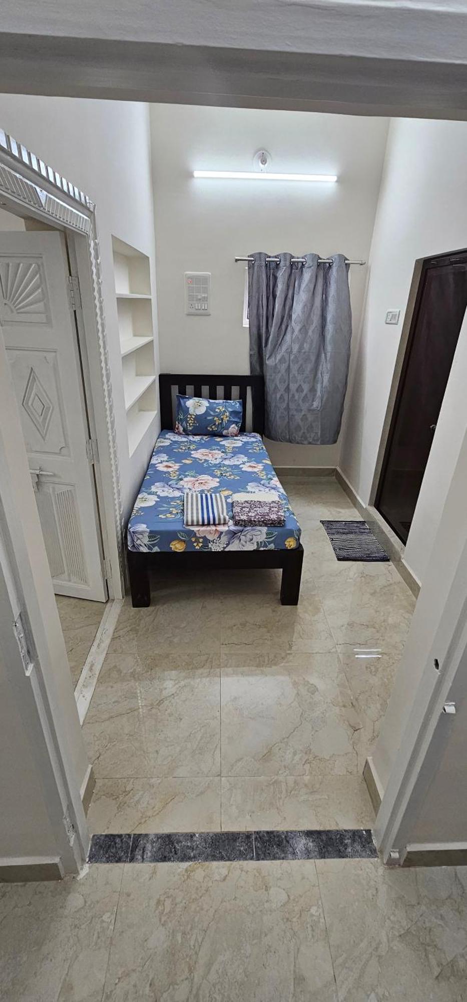Villa - Ac 3 Bhk Near Alrport Chennai